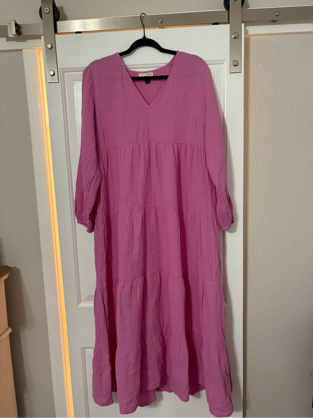 Universal Thread Pink Tiered V-Neck Maxi Dress